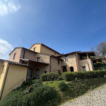 Country House Ca' Vernaccia Vendégház Urbino Kültér fotó