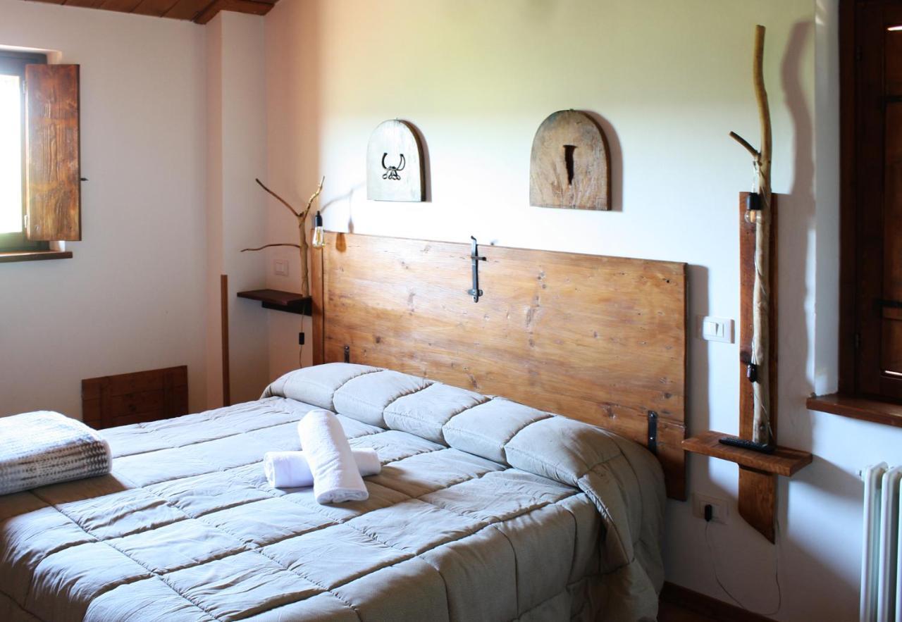 Country House Ca' Vernaccia Vendégház Urbino Kültér fotó