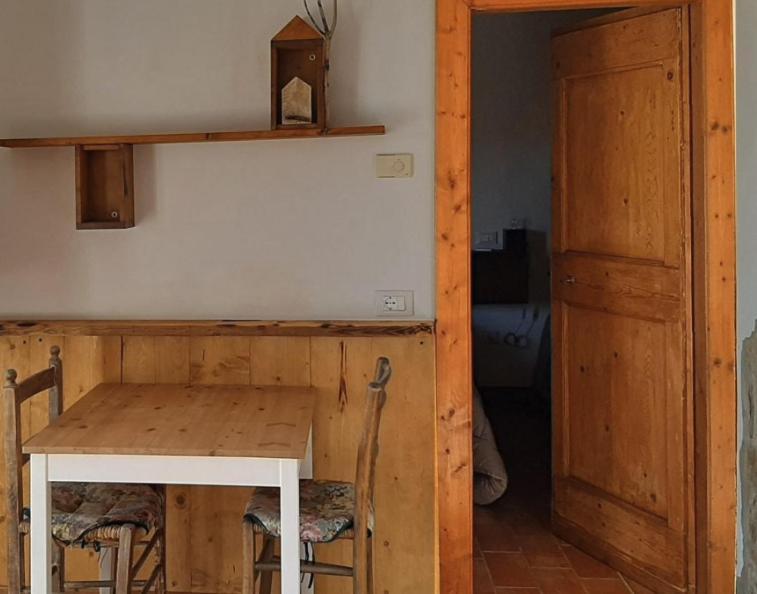 Country House Ca' Vernaccia Vendégház Urbino Kültér fotó