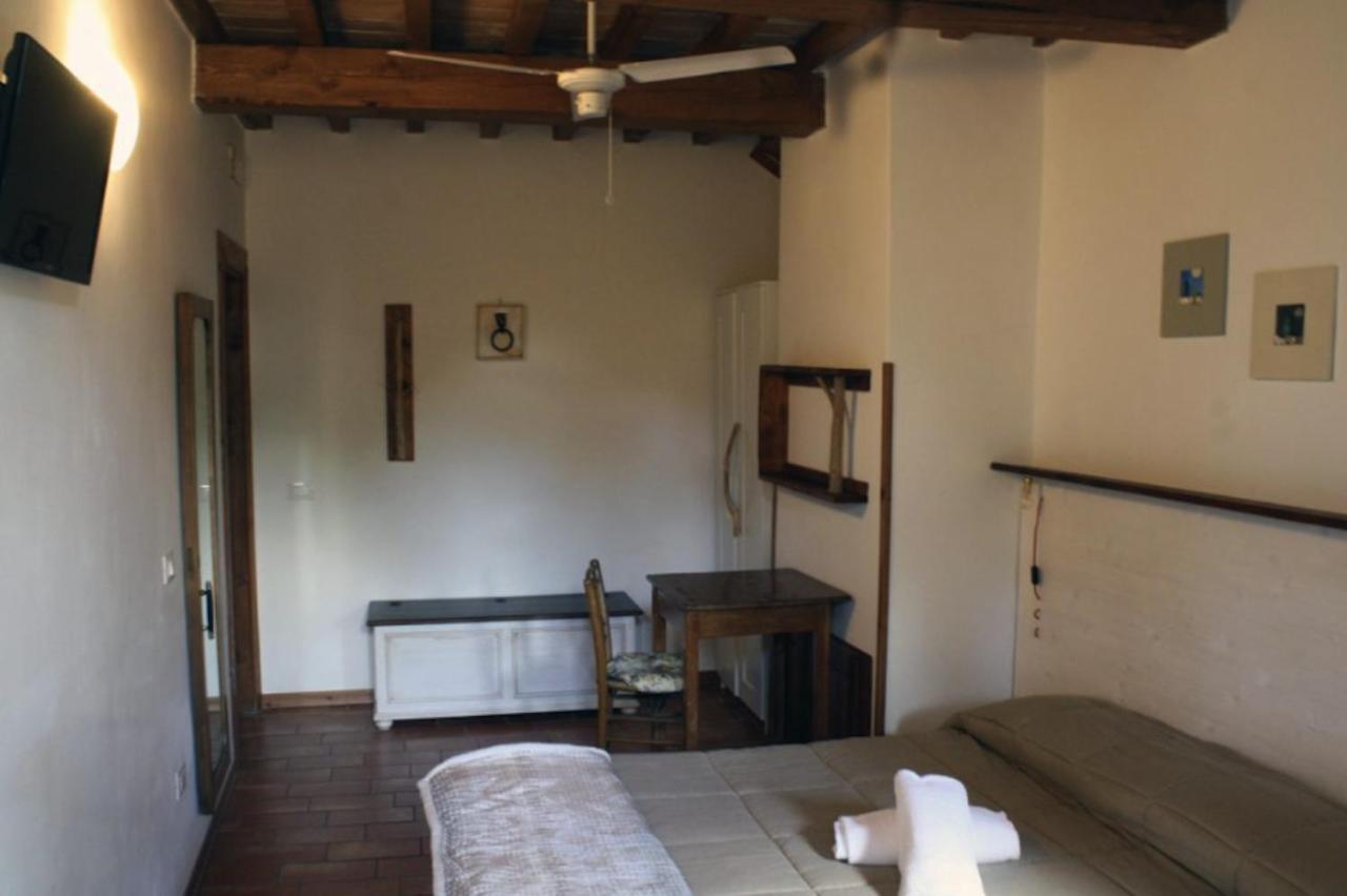 Country House Ca' Vernaccia Vendégház Urbino Kültér fotó