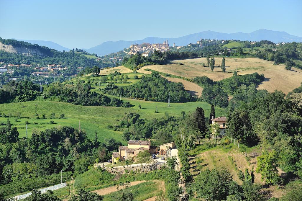 Country House Ca' Vernaccia Vendégház Urbino Kültér fotó